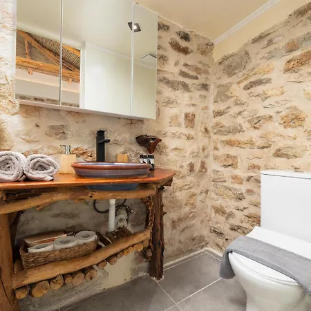 Liana * Petalídhion