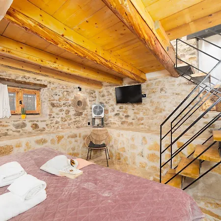 Villa Liana Petalídhion