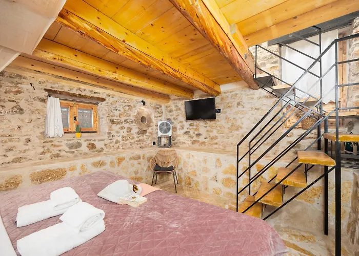 Villa Liana Petalídhion